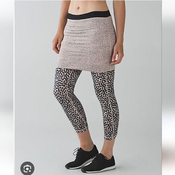 Lululemon Wunder Under We Dance Skirted Leggings Black Ace Spot Size 4 - Picture 1 of 9